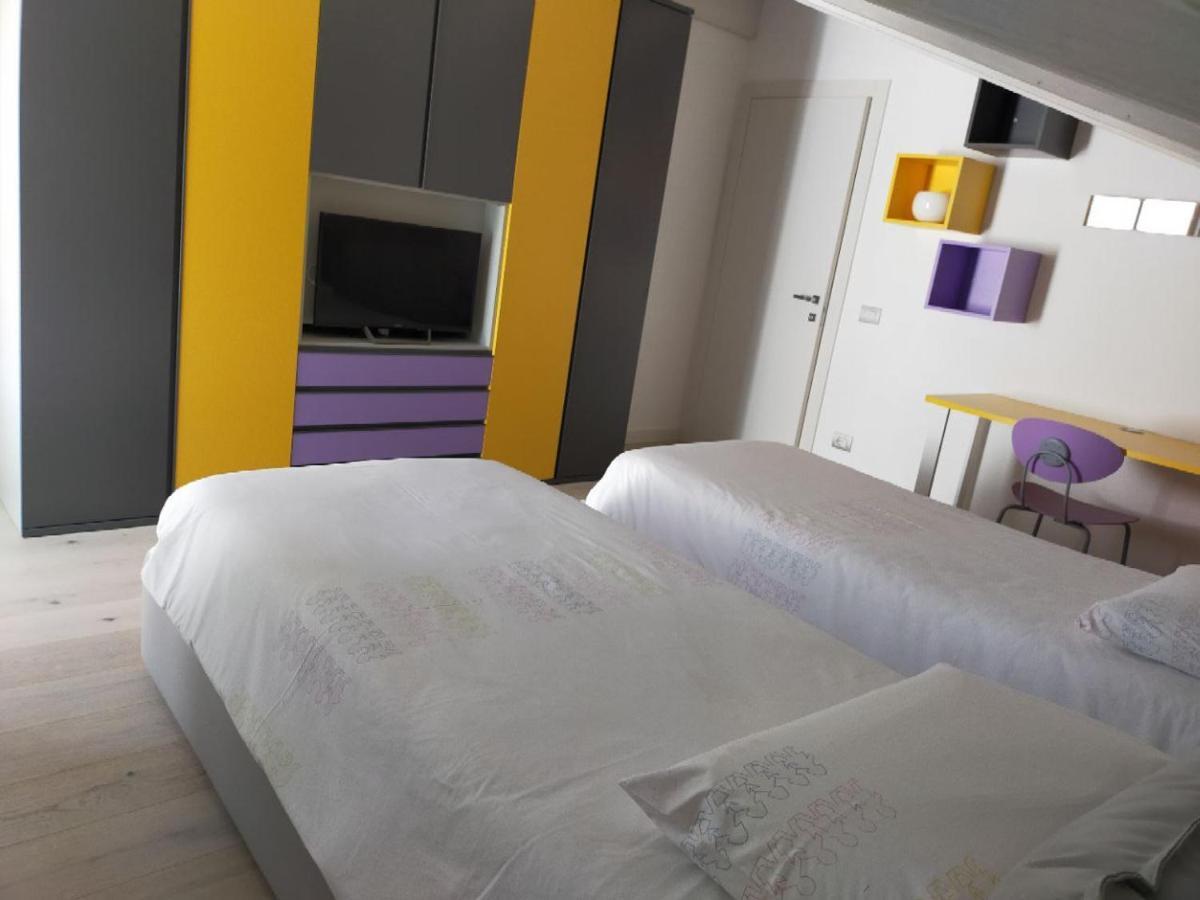 Sweet Dream Deluxe Apartment 西尔米奥奈 外观 照片