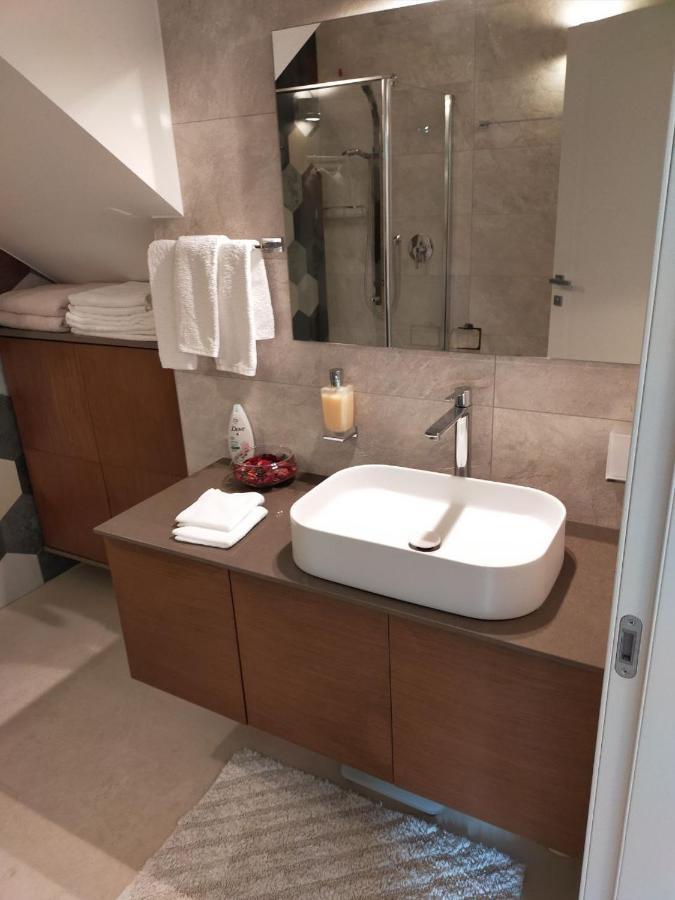 Sweet Dream Deluxe Apartment 西尔米奥奈 外观 照片