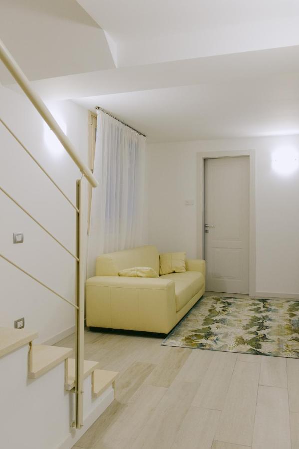 Sweet Dream Deluxe Apartment 西尔米奥奈 外观 照片